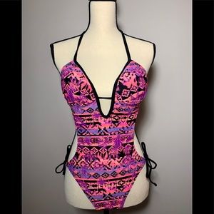 Women’s bathing suit